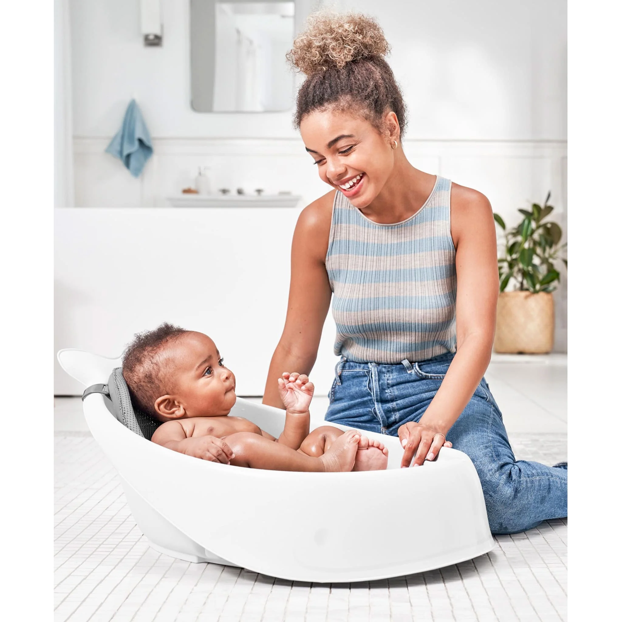 Bain Baleine MOBY® Smart Sling™ 3-en1 - Blanc - Image 6